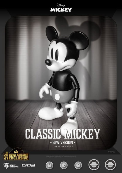 BEAST KINGDOM - Disney - Classic Dynamic Action Heroes Action Figure 1:9 Mickey Classic Ver Black & White Ver