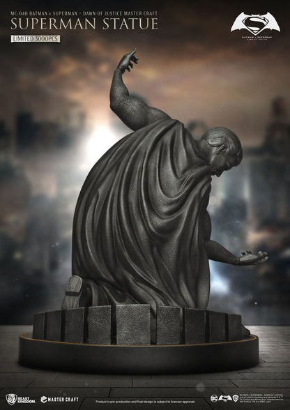 BEAST KINGDOM - Dc Comics - Batman v Superman Dawn of Justice Master Craft Superman
