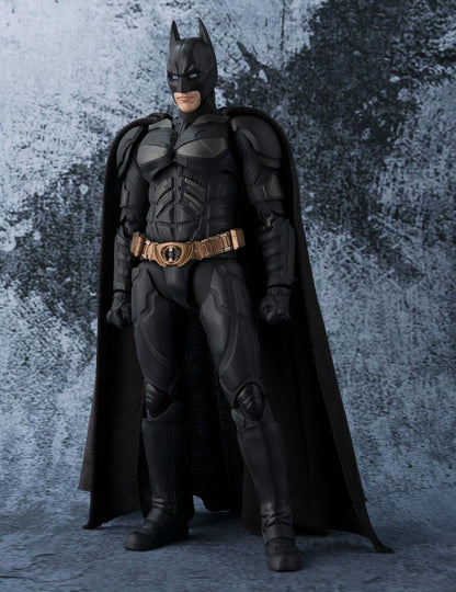 BANDAI - Dc Comics - The Dark Knight S.H. Figuarts Action Figure Batman