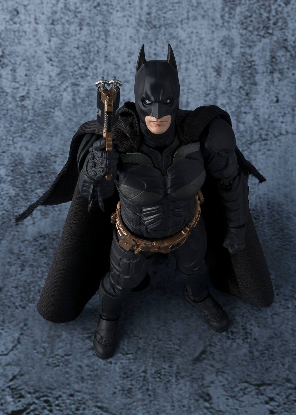 BANDAI - Dc Comics - The Dark Knight S.H. Figuarts Action Figure Batman