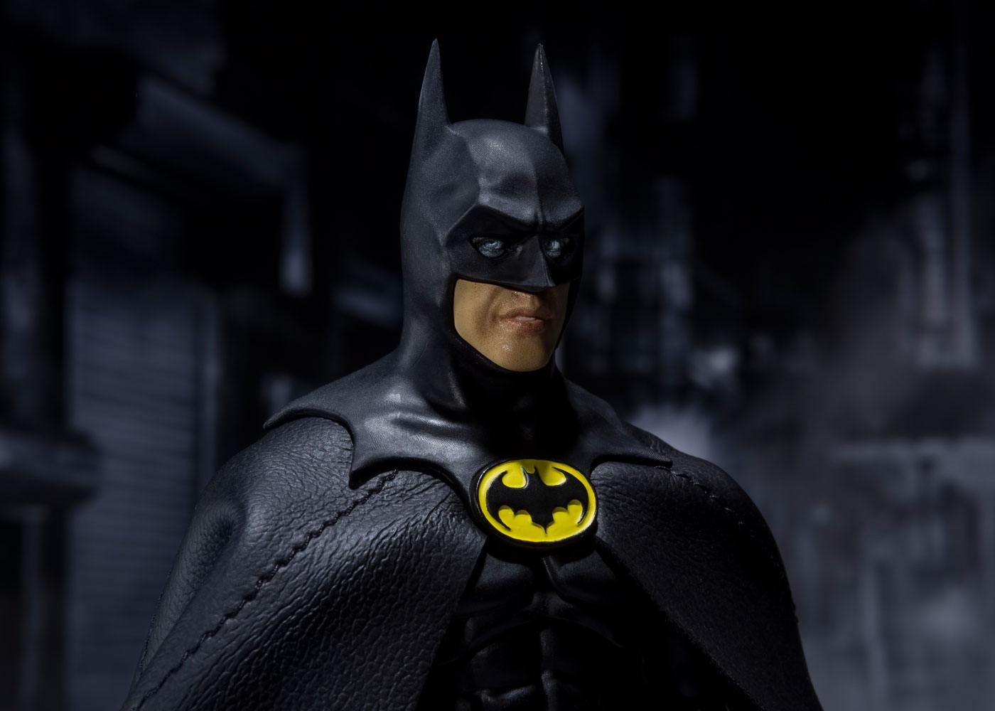 BANDAI - Dc Comics - Batman 1989 S.H. Figuarts Action Figure Batman