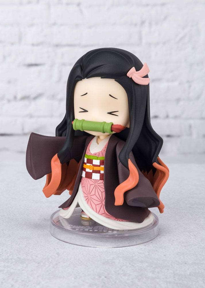 BANDAI - Demon Slayer Kimetsu No Yaiba Figuarts Mini Action Figure Little Nekuko 8 cm