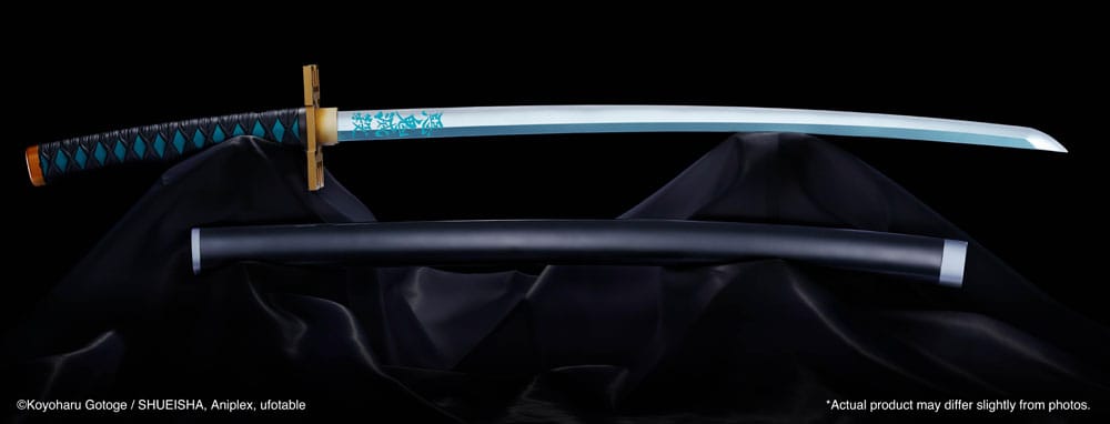 BANDAI - Demon Slayer Kimetsu No Yaiba Proplica Replica 1:1 Nichirin Sword (MuIchiro ToKito)