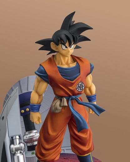 BANDAI - Dragon Ball Z Figuarts ZERO (STARTune) PVC Figure Son Goku -Let the Battle Begin-