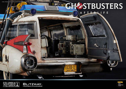 BLITZWAY - Ghostbusters Action Figure Terlife Vehicle 1:6 Ecto-1 1959 Cadillac