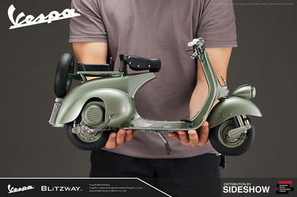 BLITZWAY - Vacanze Romane (Roman Holiday) - 1951 Vespa 125 - Statue 1:4