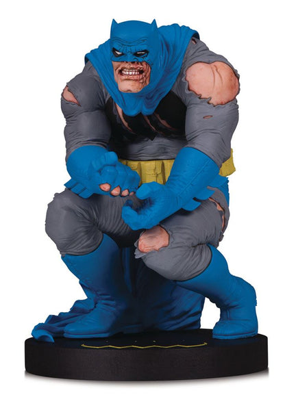 DC DIRECT - Dc Comics - Dc Designer Series Statue Batman by Frank Miller