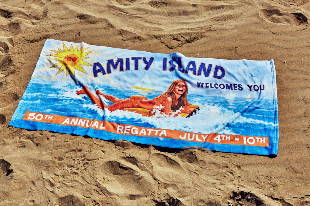 DOCTOR COLLECTOR - Jaws Amity Island Summer of 75 Kit