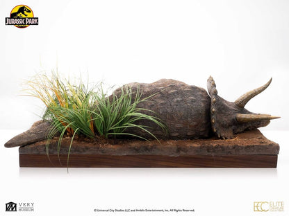 ECC - Jurassic Park Maquette 1/8 Sick Triceratops