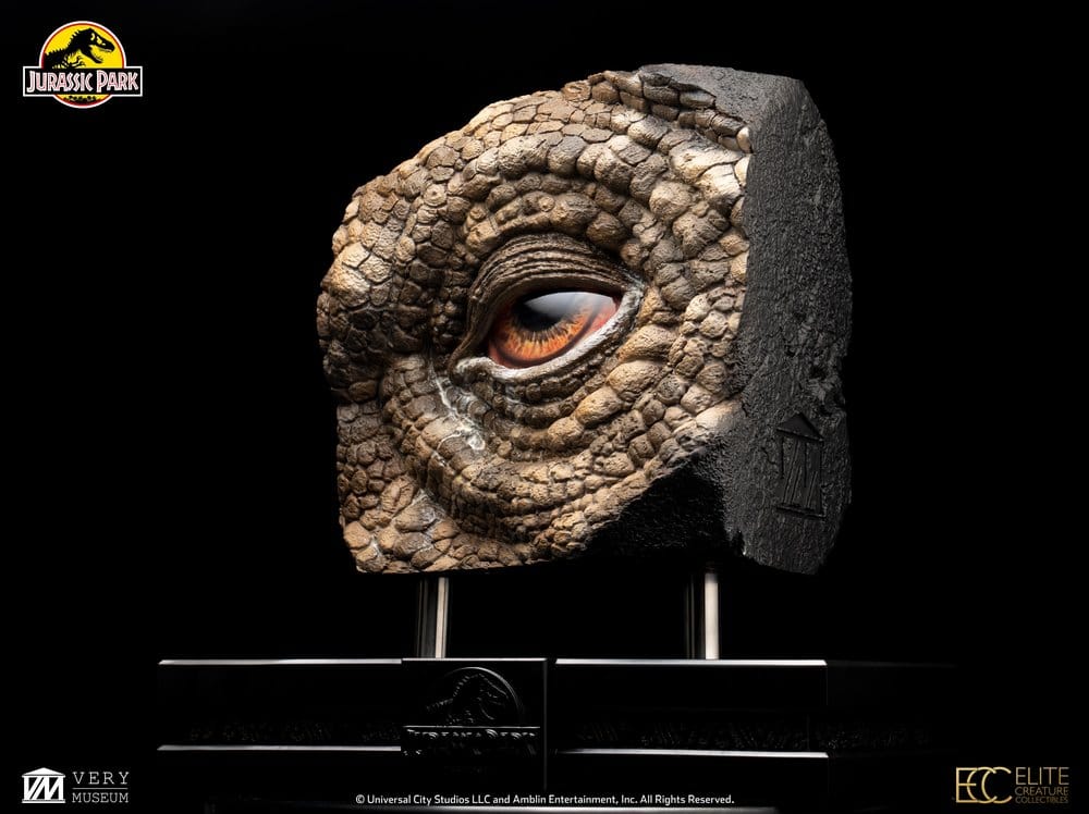 ECC - Jurassic Park Statue Triceratops Eye Prop (Reproduction)