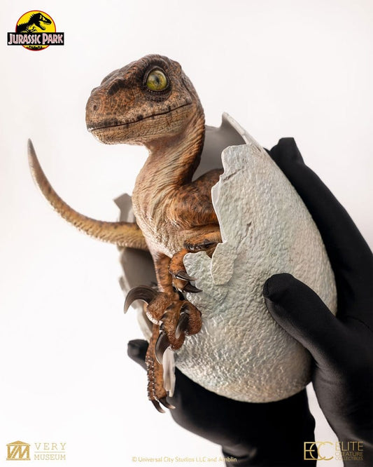 ECC - Jurassic Park Replica Bust Velociraptor Hatching Egg