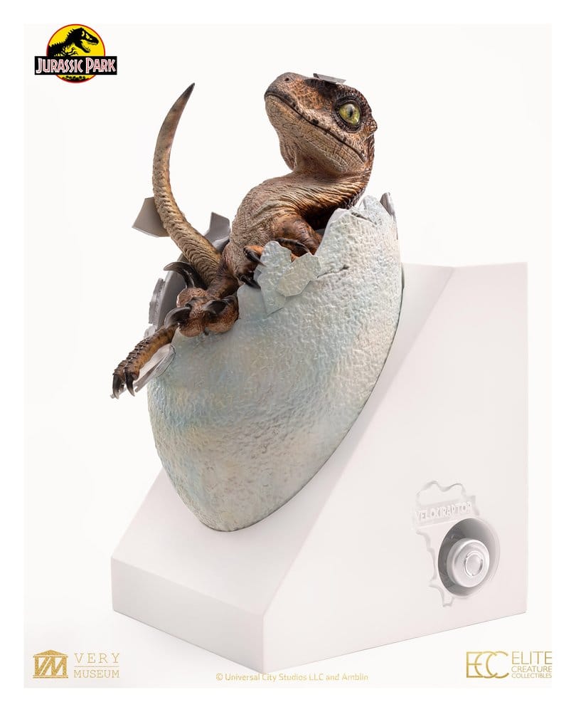 ECC - Jurassic Park Replica Bust Velociraptor Hatching Egg