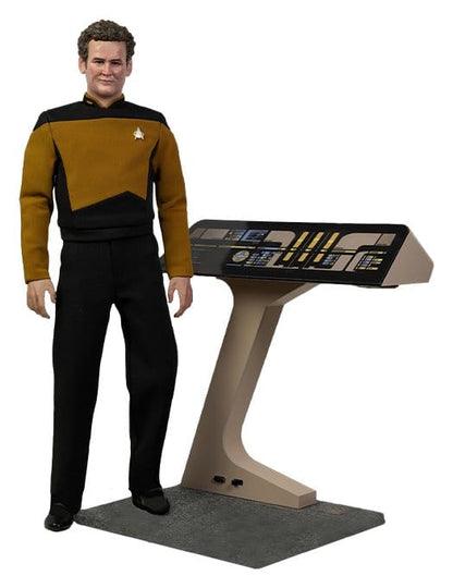 EXO-6 - Star Trek: The Next Generation Action Figure 1/6 Chief Miles O'Brien with Transporter Console