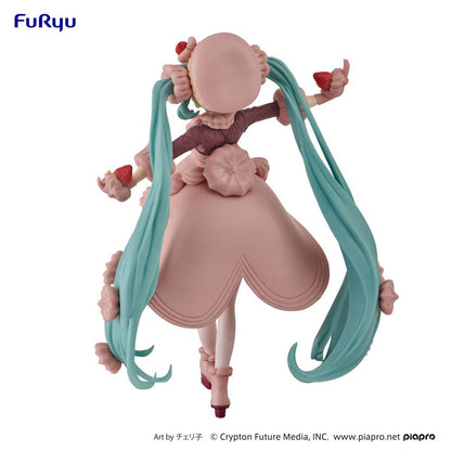 FURYU - Hatsune Miku Strawberry Chocolate Sweets Pvc Statue