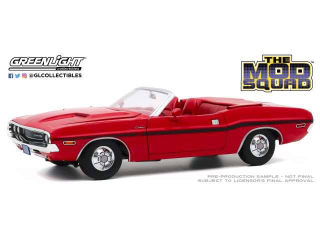 GREENLIGHT - The Mod Squad Die Cast Model 1/18 1970 Dodge Challenger R/T Convertible