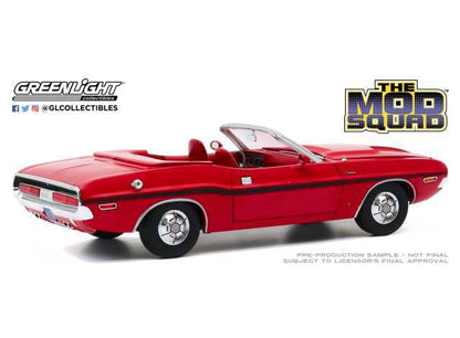 GREENLIGHT - The Mod Squad Die Cast Model 1/18 1970 Dodge Challenger R/T Convertible