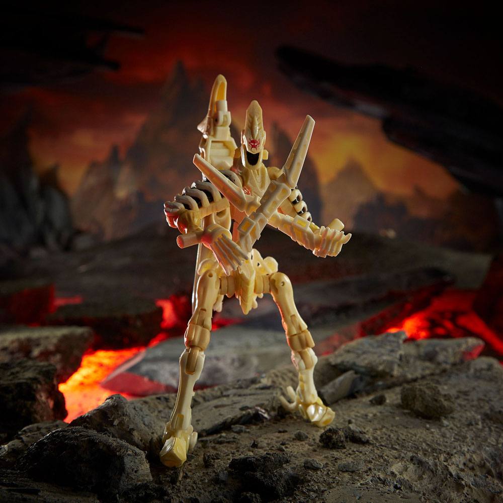 HASBRO - Transformers Generations War for Cybertron Kingdom Action Figure Leader 2021 W3 - Ultra Magnus