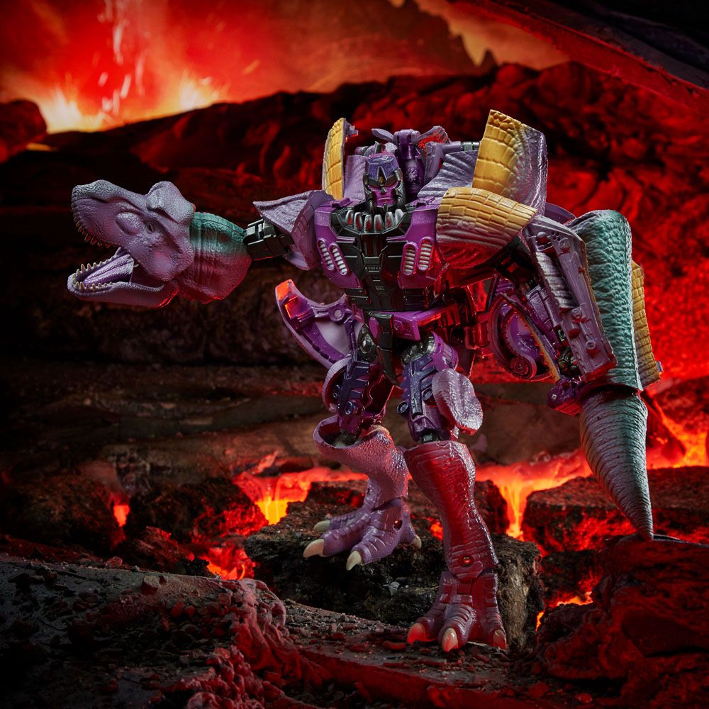 TAKARA TOYS - Transformers Generations War for Cybertron Kingdom Leader Class Action Figure Megatron (Beast) 19 cm