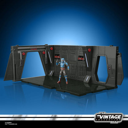 HASBRO - Star Wars: The Mandalorian Vintage Collection Tantive IV Hallway with Mandalorian Privateer Figure