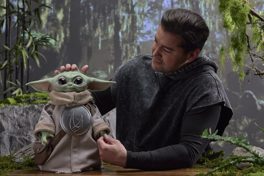 HASBRO - Star Wars Animatronic Life-Size Figure Ultimate Grogu Special Edition