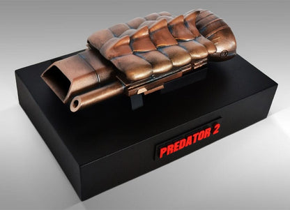 HOLLYWOOD COLLECTIBLES - Predator 2 Model Life-Size Replica Plasmacaster