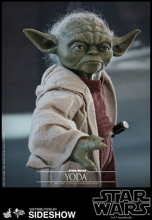 HOT TOYS - Star Wars Episode II Attack of The Clones - Yoda - Movie Masterpiece 1:6 Action Doll