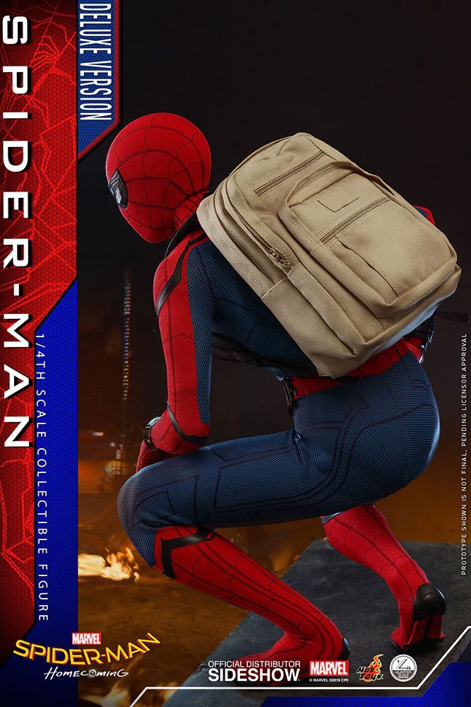 HOT TOYS - Marvel - Spider-Man Home Coming 1:4 Action Doll Spider-Man DeLuxe Ver QS015