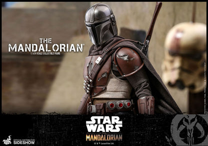 HOT TOYS - Star Wars The Mandalorian - Star Wars The Mandalorian Action Doll 1:6