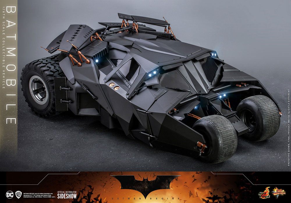 HOT TOYS - Dc Comics - The Dark Knight Trilogy - Tumbler - Movie Masterpiece 1:6 Action Doll Batmobile