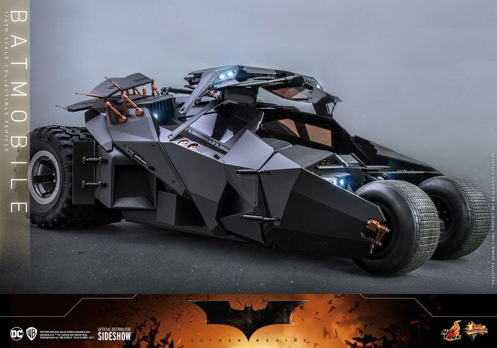 HOT TOYS - Dc Comics - The Dark Knight Trilogy - Tumbler - Movie Masterpiece 1:6 Action Doll Batmobile