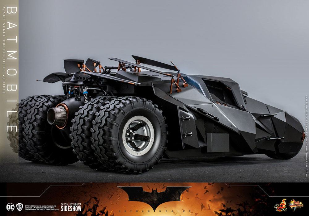 HOT TOYS - Dc Comics - The Dark Knight Trilogy - Tumbler - Movie Masterpiece 1:6 Action Doll Batmobile