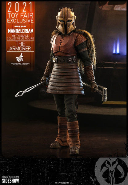 HOT TOYS - Star Wars The Mandalorian 1:6 Action Doll The Armorer 2021 Toy Fair EXCLUSIVE TMS044