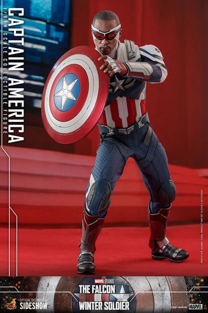 HOT TOYS - Marvel - The Falcon and The Winter Soldier Action Figure 1/6 Captain America