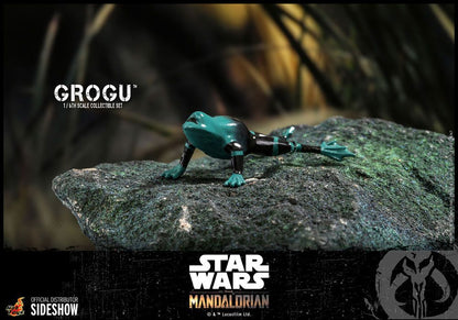 HOT TOYS - Star Wars The Mandalorian 1:6 Action Doll Grogu Set TMS043