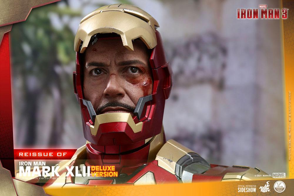 HOT TOYS - Marvel - Iron Man 3 1:4 Action Doll Iron Man Mark XLII DeLuxe Ver QS008