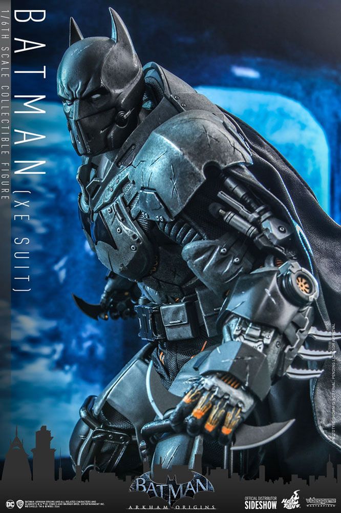 HOT TOYS - Dc Comics - Batman Arkham Origins 1:6 Action Doll Batman (Xe Suit)