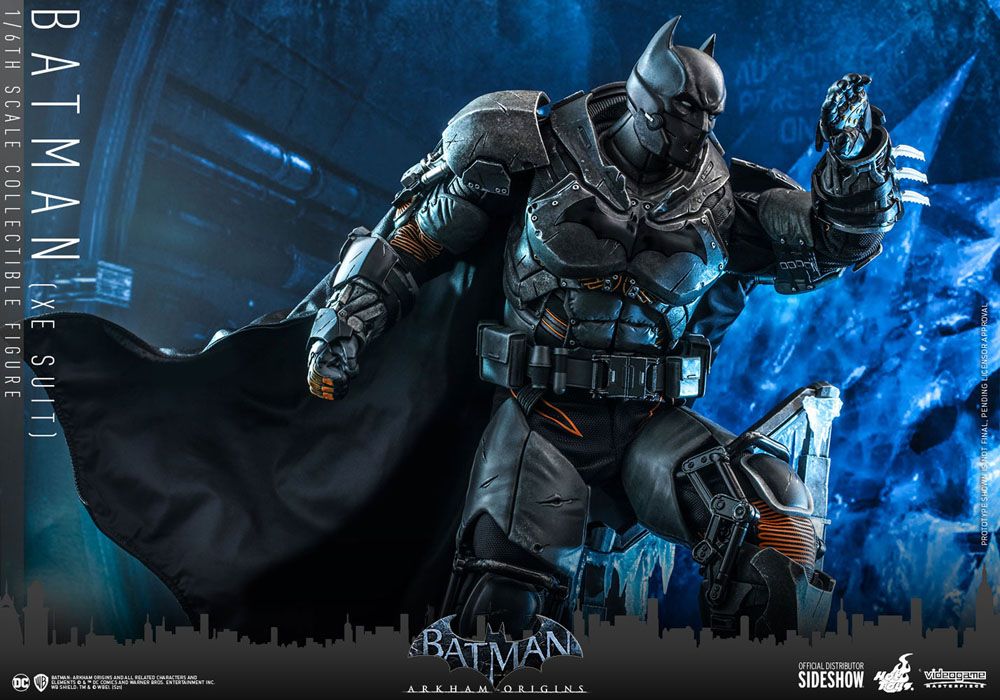 HOT TOYS - Dc Comics - Batman Arkham Origins 1:6 Action Doll Batman (Xe Suit)