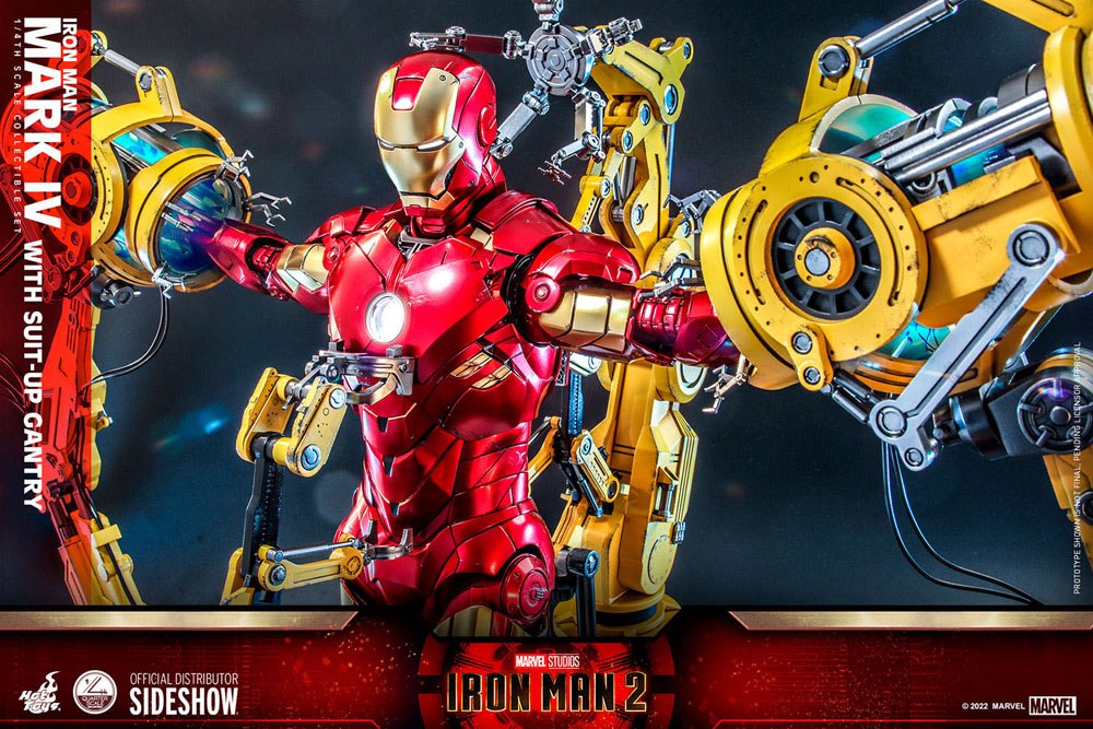 HOT TOYS - Marvel - Iron Man 2 1:4 Action Doll Iron Man Mark IV with Suit-Up Gantry