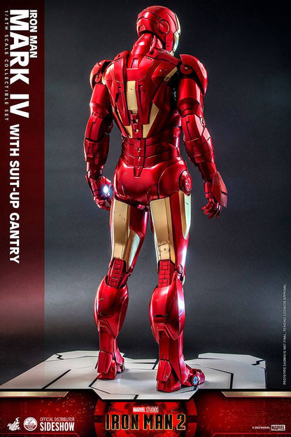 HOT TOYS - Marvel - Iron Man 2 1:4 Action Doll Iron Man Mark IV with Suit-Up Gantry