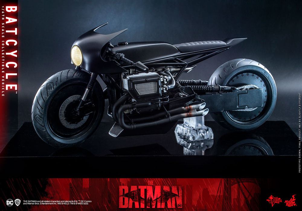 HOT TOYS - Dc Comics - The Batman Movie Masterpiece 1:6 Action Doll Batcycle