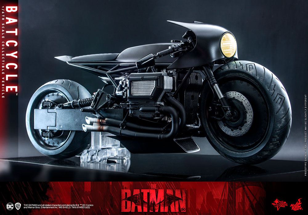 HOT TOYS - Dc Comics - The Batman Movie Masterpiece 1:6 Action Doll Batcycle