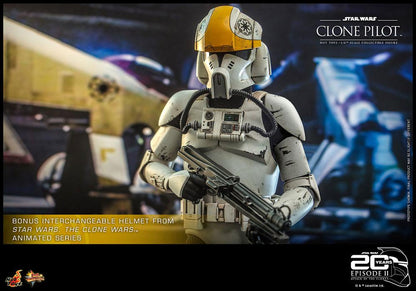 HOT TOYS - Star Wars Episode II 1:6 Action Doll Clone Pilot MMS648