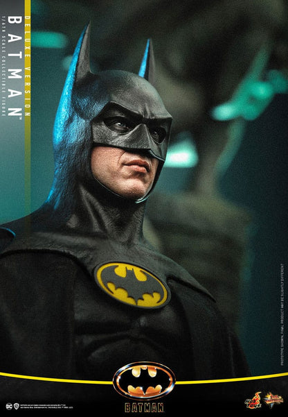 HOT TOYS - Batman (1989) Movie Masterpiece Action Figure 1/6 Batman (Deluxe Version)