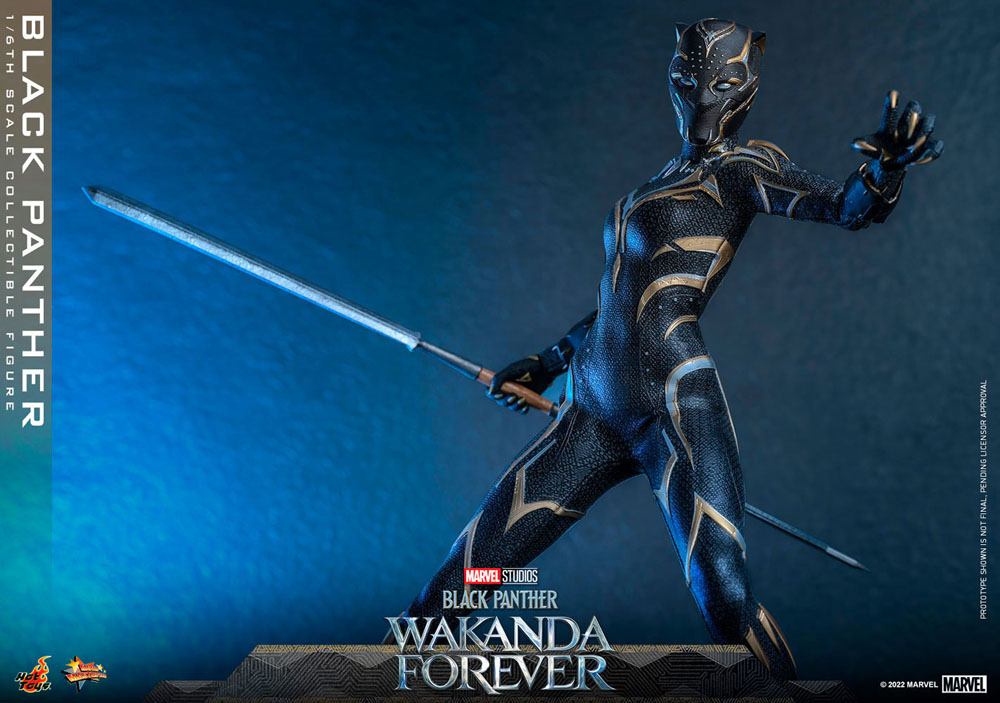 HOT TOYS  -Black Panther: Wakanda Forever Movie Masterpiece  Black Panther