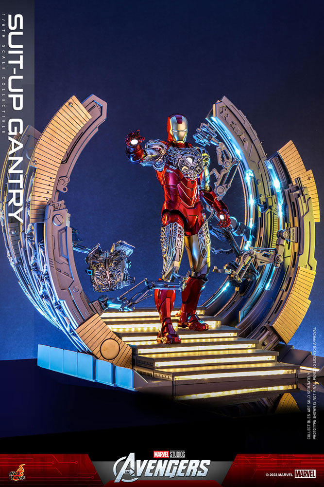 HOT TOYS - Marvel's The Avengers Accessories Collection Series Iron Man Suit-Up Gantry  ACS014