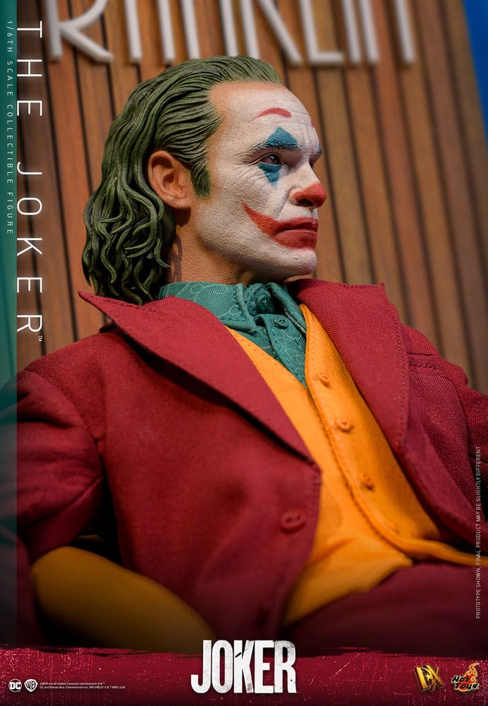 HOT TOYS - Joker Movie Masterpiece Action Figure 1/6 The Joker