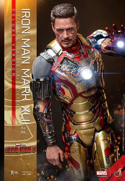 HOT TOYS - Iron Man 3 Movie Masterpiece Diecast Action Figure 1/6 Iron Man Mark XLII (2.0) Deluxe