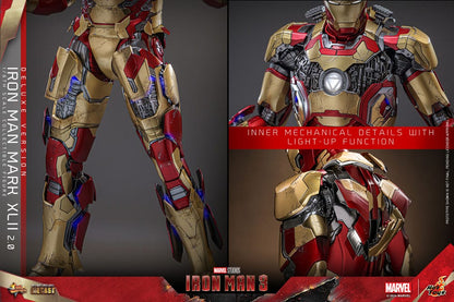 HOT TOYS - Iron Man 3 Movie Masterpiece Diecast Action Figure 1/6 Iron Man Mark XLII (2.0) Deluxe