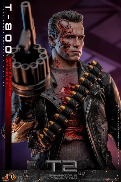 HOT TOYS - Terminator 2 Movie Masterpiece Action Figure 1/6 T-800 Battle Damaged Version