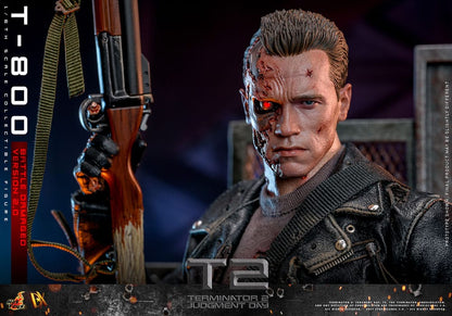 HOT TOYS - Terminator 2 Movie Masterpiece Action Figure 1/6 T-800 Battle Damaged Version